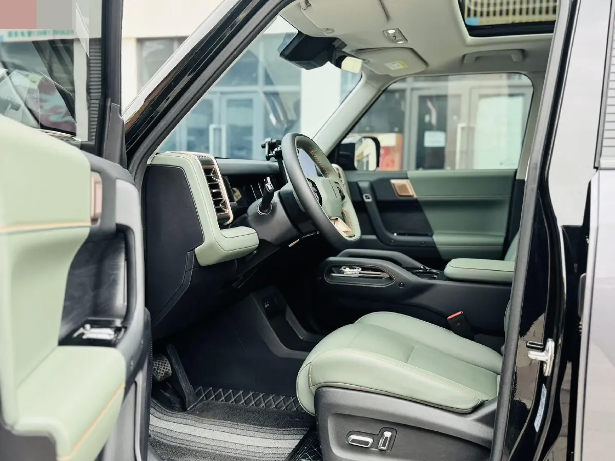 2024 iCAR iCAR 03 BEV 65.69KWH,autocango,china used car exporter,china ev exporter,chinese used car exporter,chinese used ev exporter