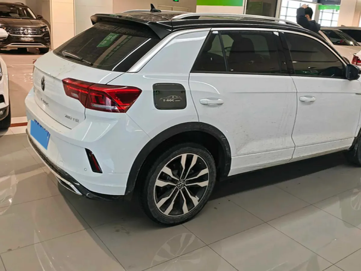 2022 Volkswagen T-Roc 1.4T 150HP L4 7DCT,autocango,china used car exporter,china ev exporter,chinese used car exporter,chinese used ev exporter