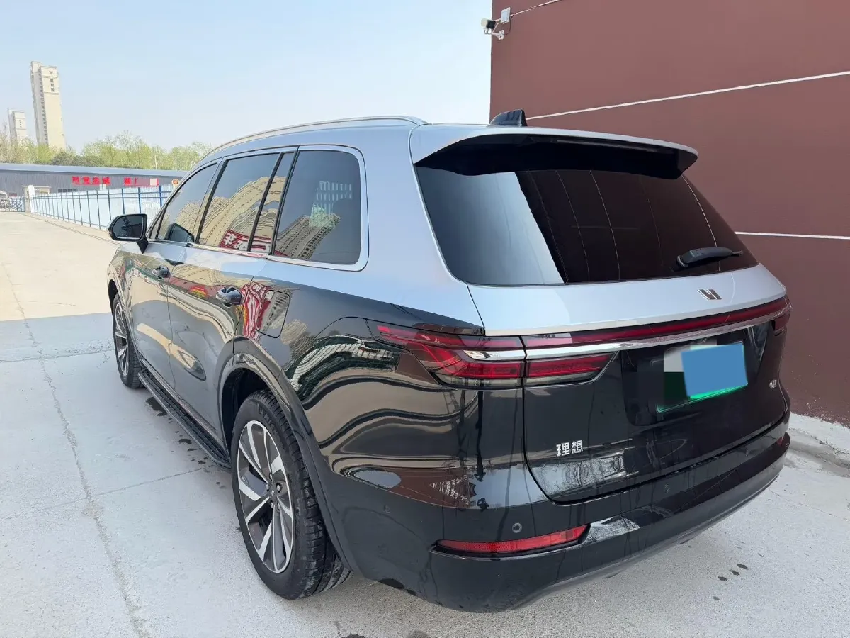 2021 Li ONE Range Extended 131HP REEV 40.5KWH,autocango,china used car exporter,china ev exporter,chinese used car exporter,chinese used ev exporter