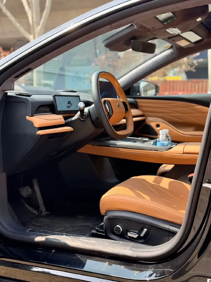 2025 Geely Galaxy Starshine 8 1.5L 112HP L4 1DHT PHEV,autocango,china used car exporter,china ev exporter,chinese used car exporter,chinese used ev exporter