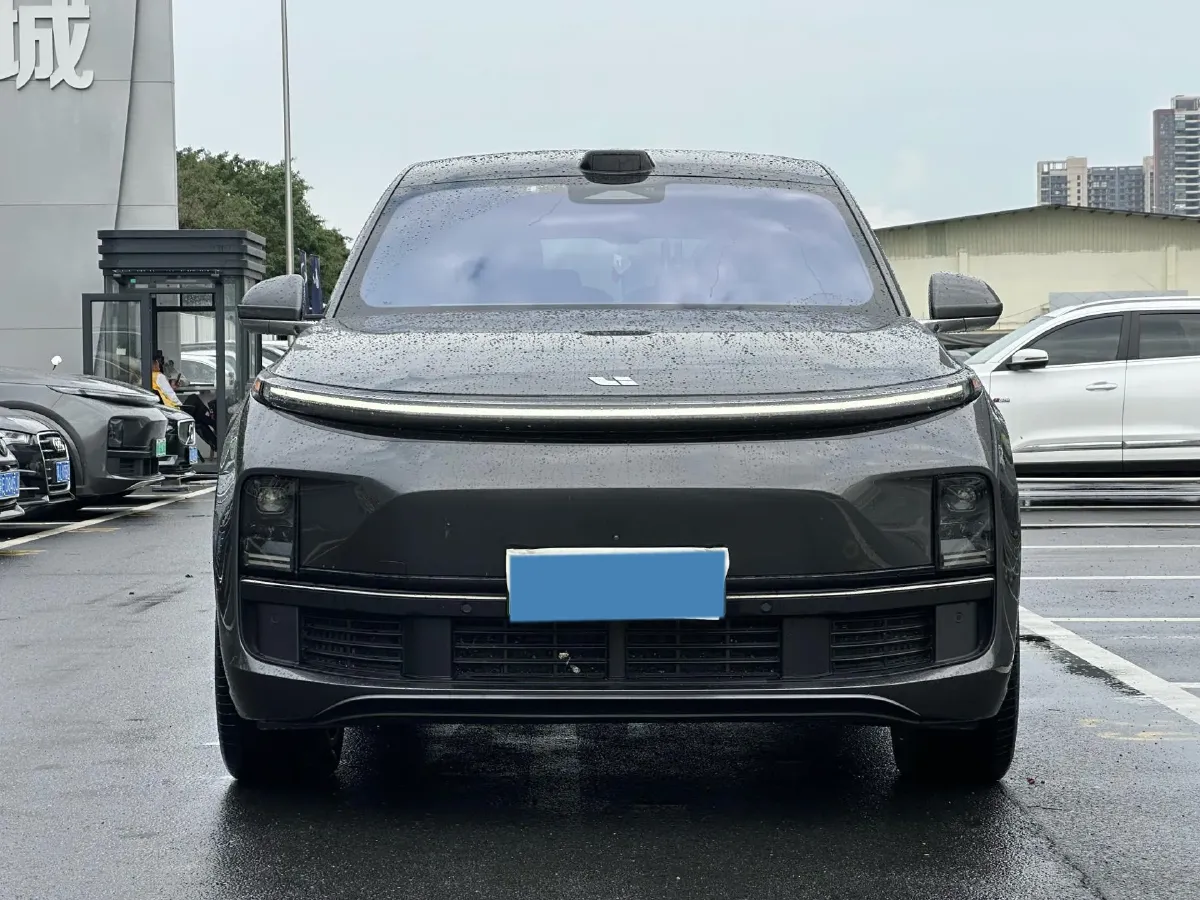 2022 Li L9 Range Extended 154HP REEV 42.6KWH,autocango,china used car exporter,china ev exporter,chinese used car exporter,chinese used ev exporter