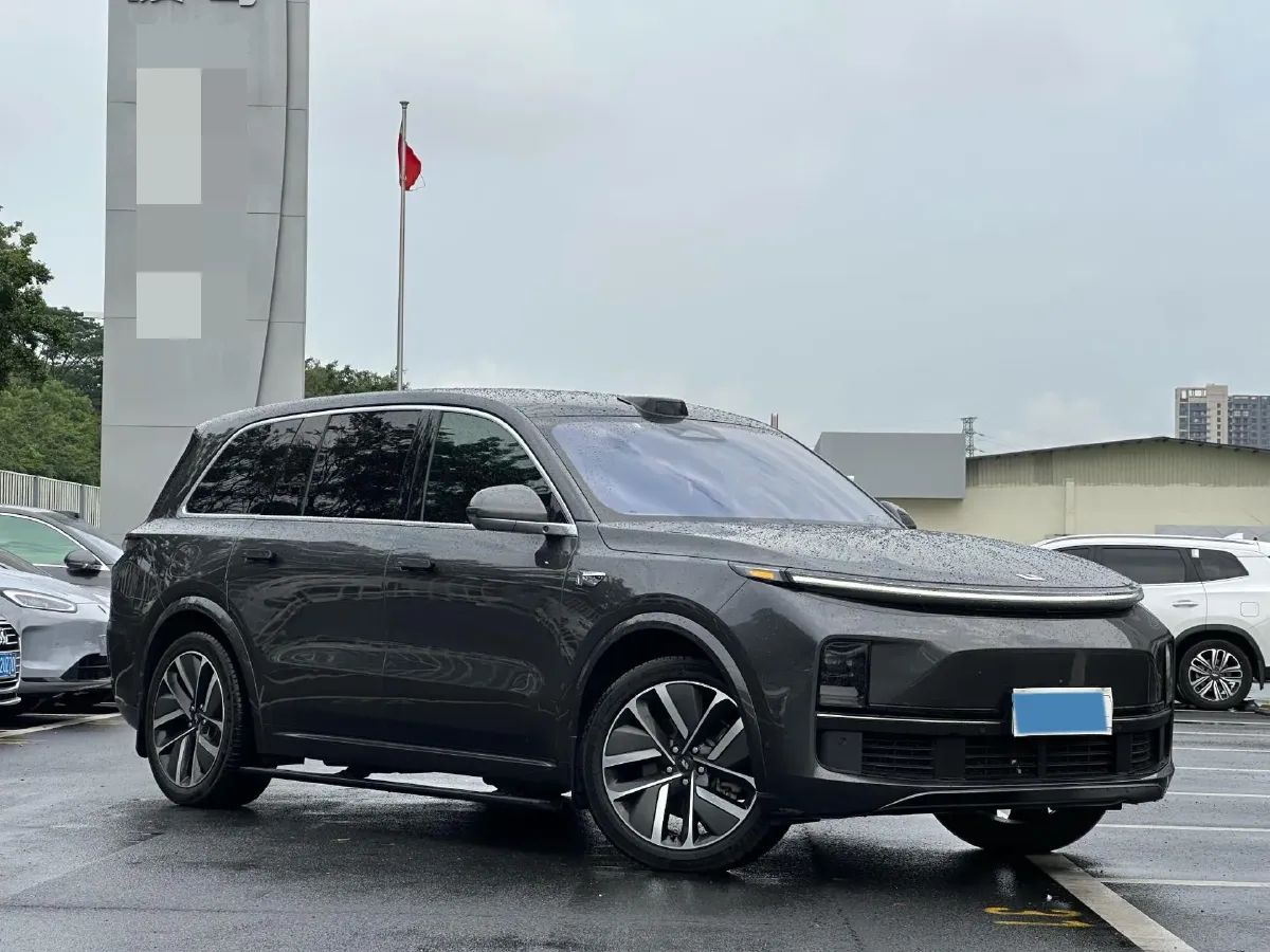 2022 Li L9 Range Extended 154HP REEV 42.6KWH,autocango,china used car exporter,china ev exporter,chinese used car exporter,chinese used ev exporter