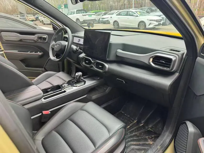 2025 Geely Cowboy 1.5T 181HP L4 7DCT,autocango,china used car exporter,china ev exporter,chinese used car exporter,chinese used ev exporter