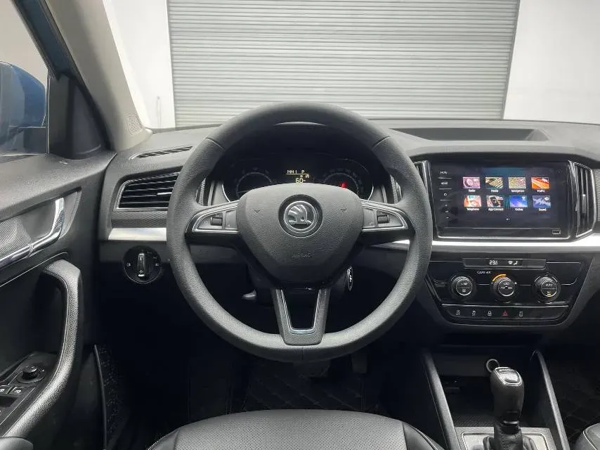 2021 Skoda Kamiq 1.5L 112HP L4 6AT,autocango,china used car exporter,china ev exporter,chinese used car exporter,chinese used ev exporter