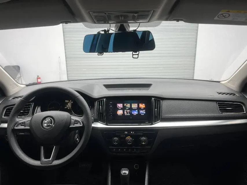 2021 Skoda Kamiq 1.5L 112HP L4 6AT,autocango,china used car exporter,china ev exporter,chinese used car exporter,chinese used ev exporter