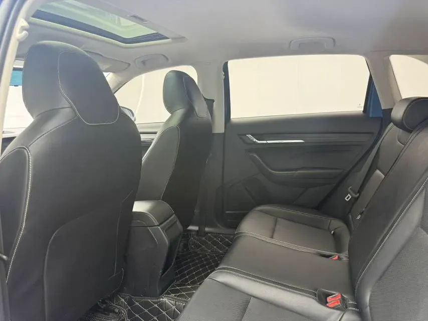 2021 Skoda Kamiq 1.5L 112HP L4 6AT,autocango,china used car exporter,china ev exporter,chinese used car exporter,chinese used ev exporter