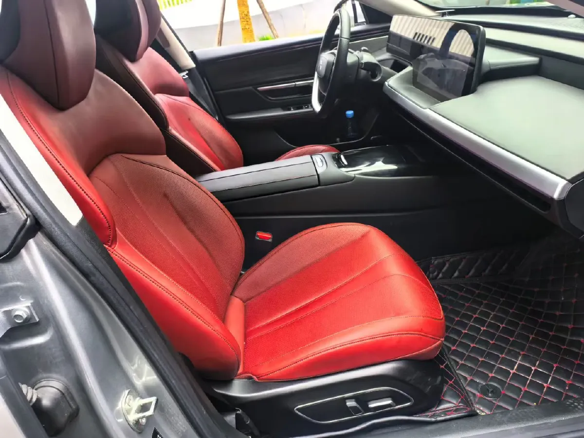 2020 Xpeng P7 BEV 70.8KWH,autocango,china used car exporter,china ev exporter,chinese used car exporter,chinese used ev exporter