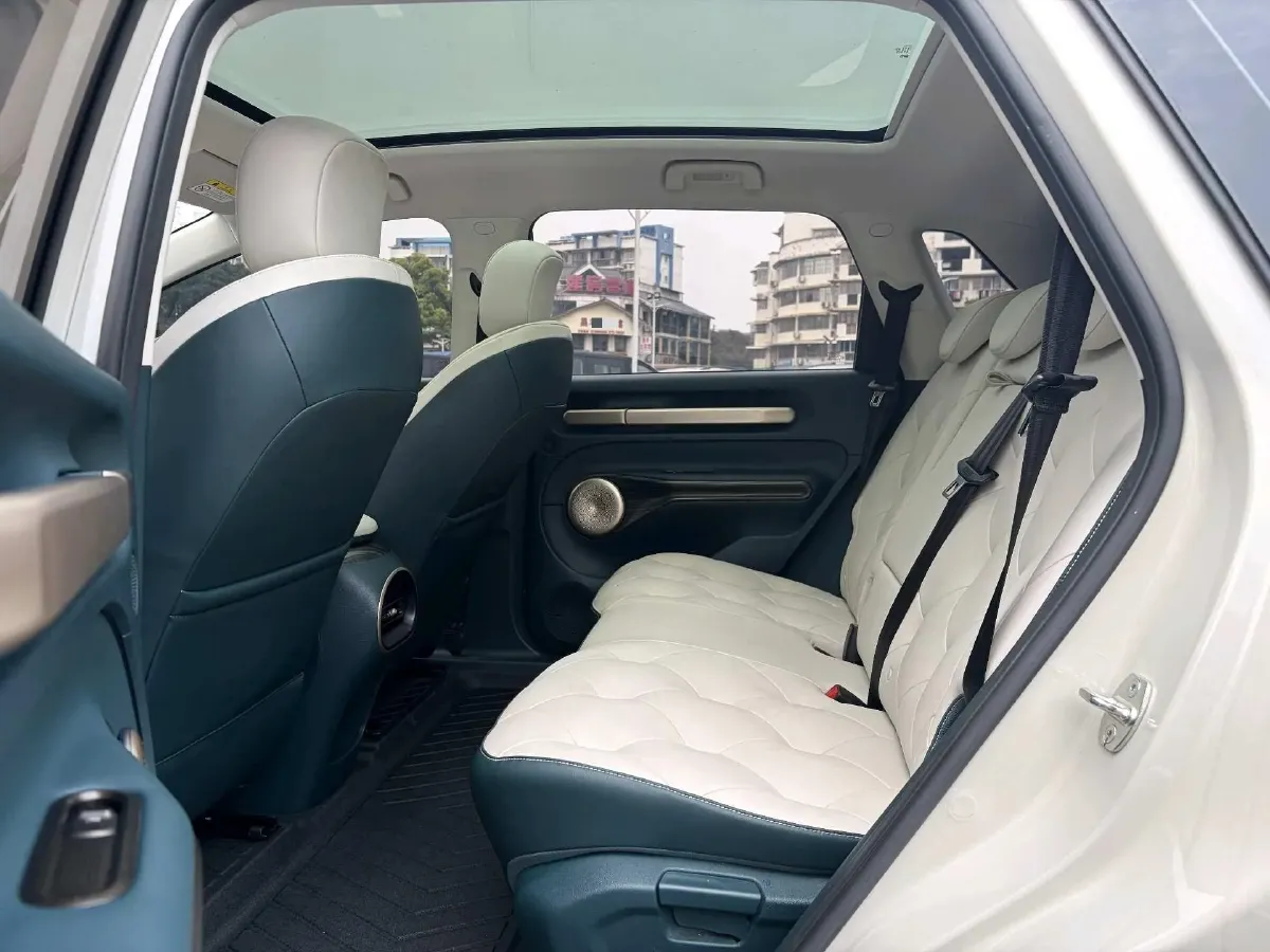 2023 BaoJun Cloud BEV 50.6KWH,autocango,china used car exporter,china ev exporter,chinese used car exporter,chinese used ev exporter