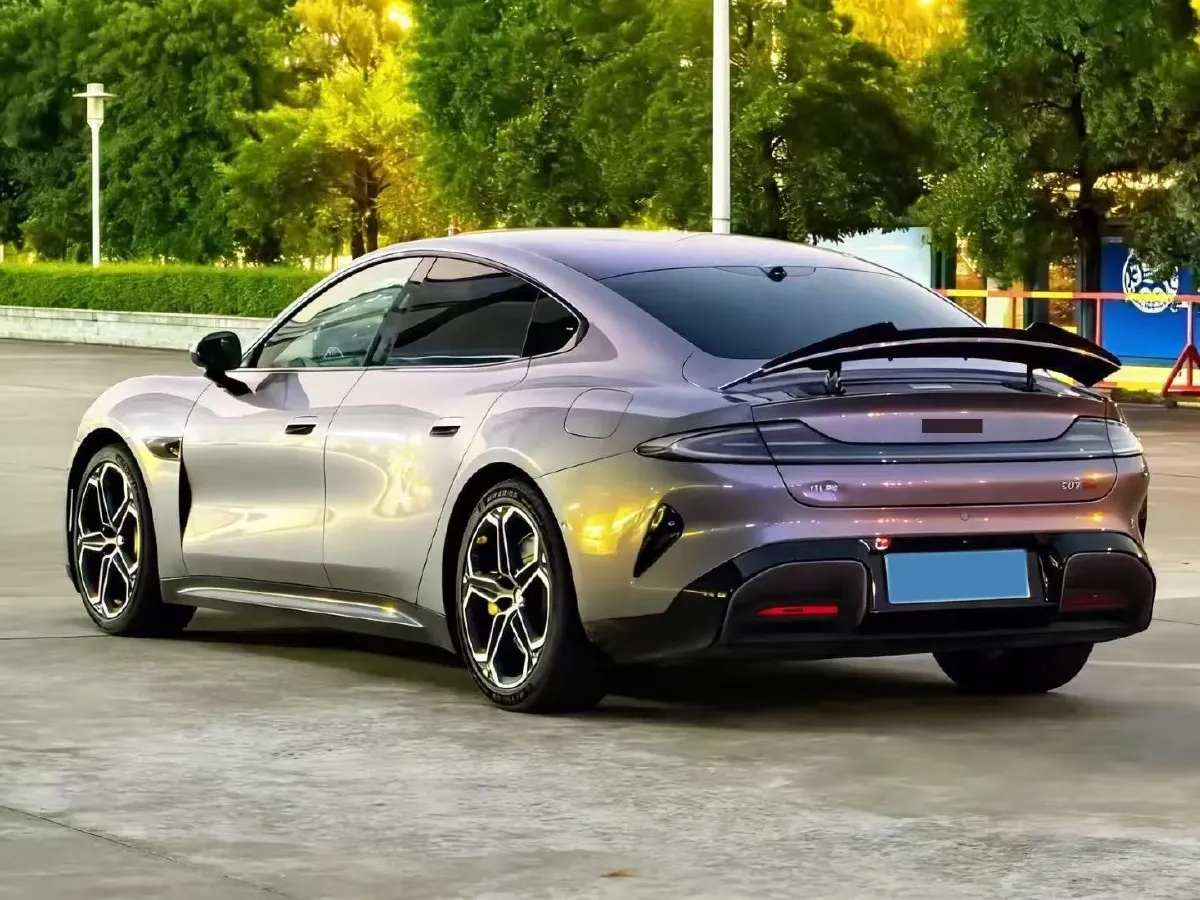 2024 MI SU7 BEV 101KWH,autocango,china used car exporter,china ev exporter,chinese used car exporter,chinese used ev exporter