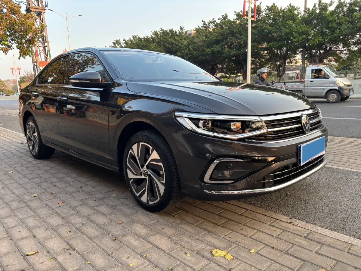 2023 Volkswagen Bora 1.2T 116HP L4 7DCT,autocango,china used car exporter,china ev exporter,chinese used car exporter,chinese used ev exporter