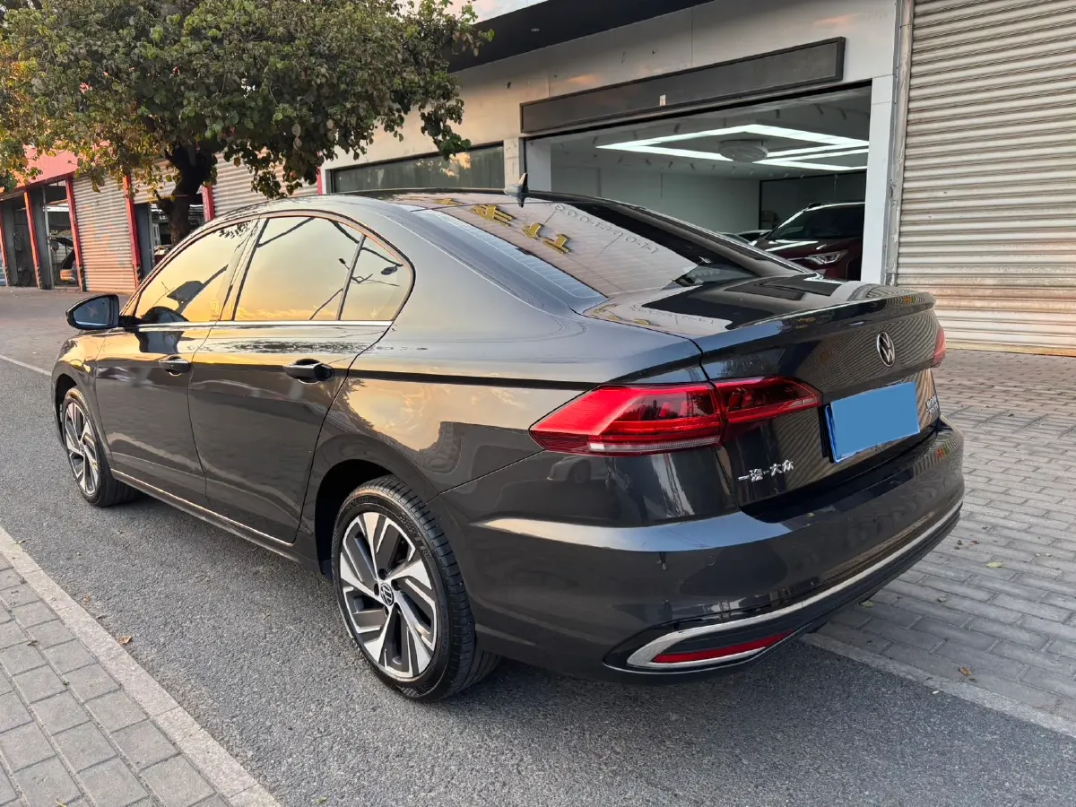 2023 Volkswagen Bora 1.2T 116HP L4 7DCT,autocango,china used car exporter,china ev exporter,chinese used car exporter,chinese used ev exporter