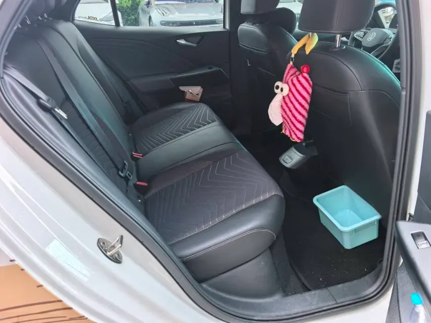 2025 Volkswagen ID.3 BEV 52.8KWH,autocango,china used car exporter,china ev exporter,chinese used car exporter,chinese used ev exporter