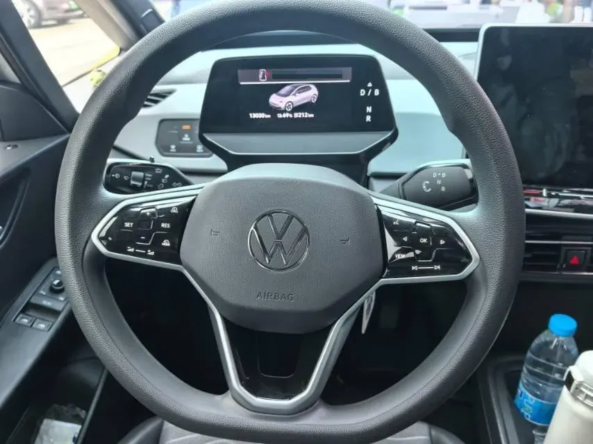 2025 Volkswagen ID.3 BEV 52.8KWH,autocango,china used car exporter,china ev exporter,chinese used car exporter,chinese used ev exporter