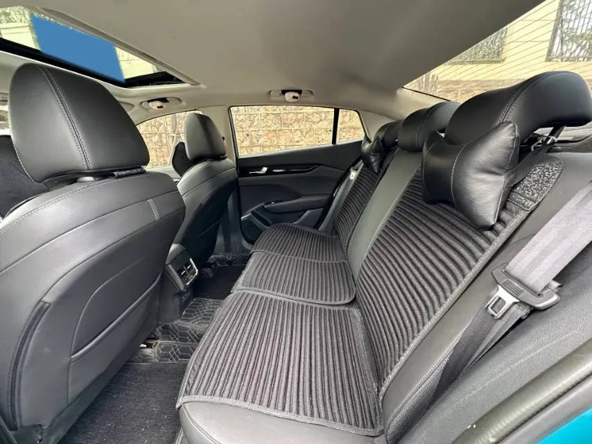 2020 DongFeng Aeolus YiXuan 1.5T 150HP L4 6DCT,autocango,china used car exporter,china ev exporter,chinese used car exporter,chinese used ev exporter