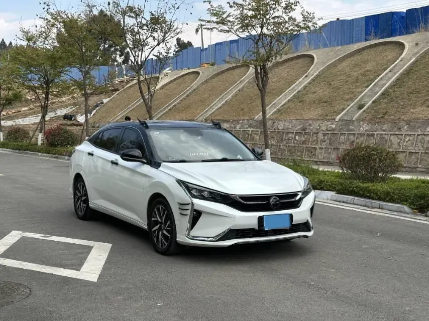 2020 DongFeng Aeolus YiXuan 1.5T 150HP L4 6DCT,autocango,china used car exporter,china ev exporter,chinese used car exporter,chinese used ev exporter