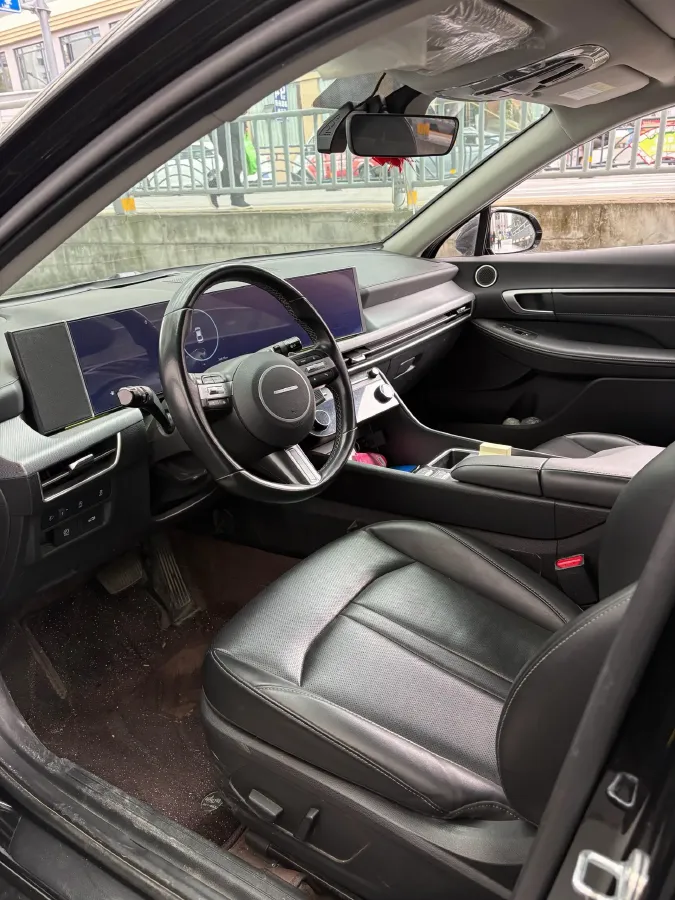 2024 Hyundai Sonata 1.5T 170HP L4 8AT,autocango,china used car exporter,china ev exporter,chinese used car exporter,chinese used ev exporter