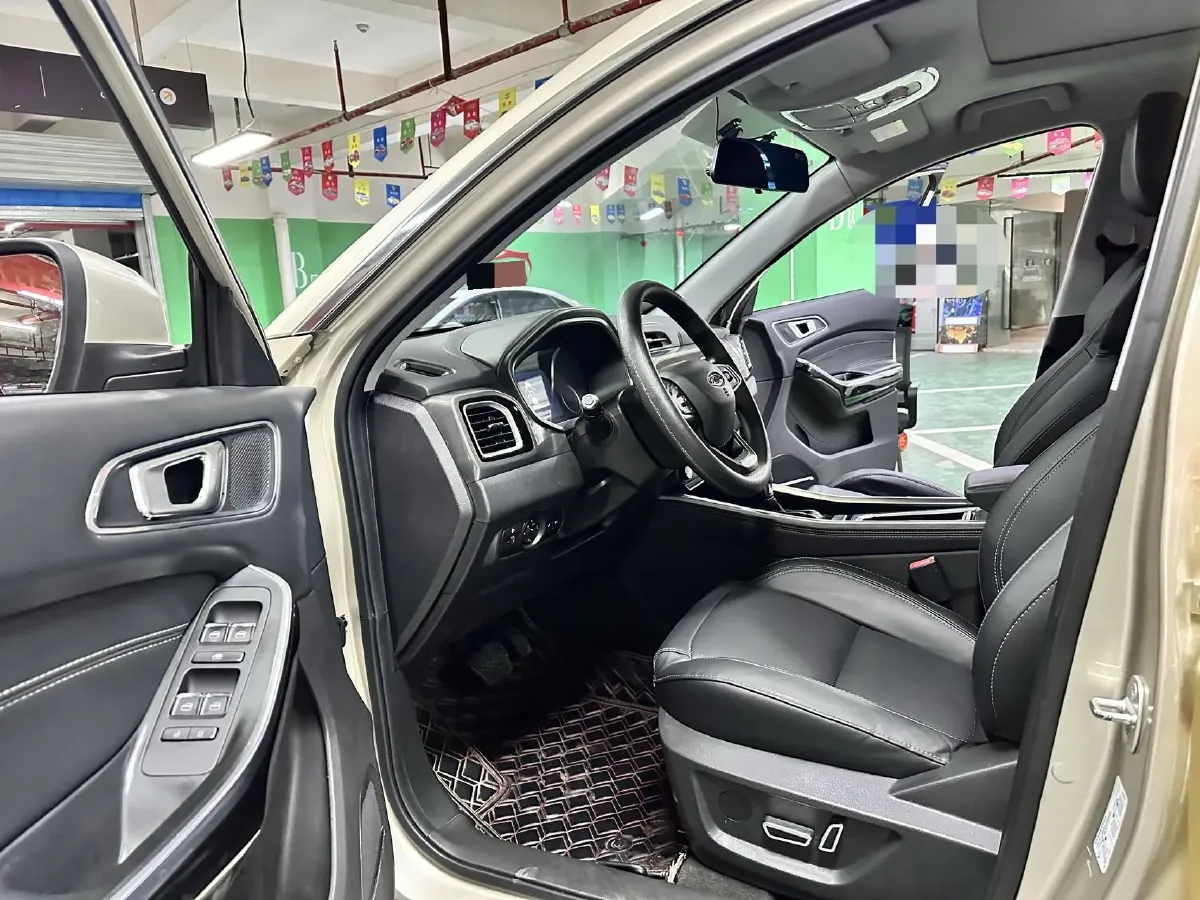 2018 Chery Tiggo 8 1.5T 147HP L4 6DCT,autocango,china used car exporter,china ev exporter,chinese used car exporter,chinese used ev exporter