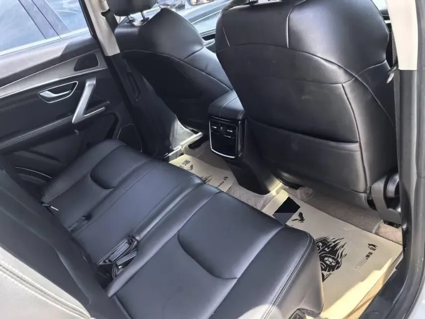 2021 Jetour X70 Plus 1.5T 156HP L4 6MT,autocango,china used car exporter,china ev exporter,chinese used car exporter,chinese used ev exporter