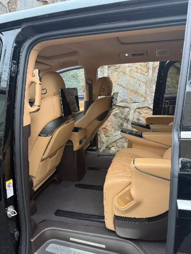 2025 Denza D9 1.5T 156HP L4 E-CVT PHEV 40KWH,autocango,china used car exporter,china ev exporter,chinese used car exporter,chinese used ev exporter