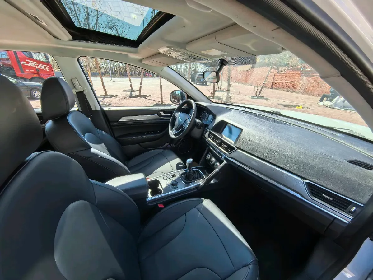 2018 Haval H6 1.5T 150HP L4 6MT,autocango,china used car exporter,china ev exporter,chinese used car exporter,chinese used ev exporter