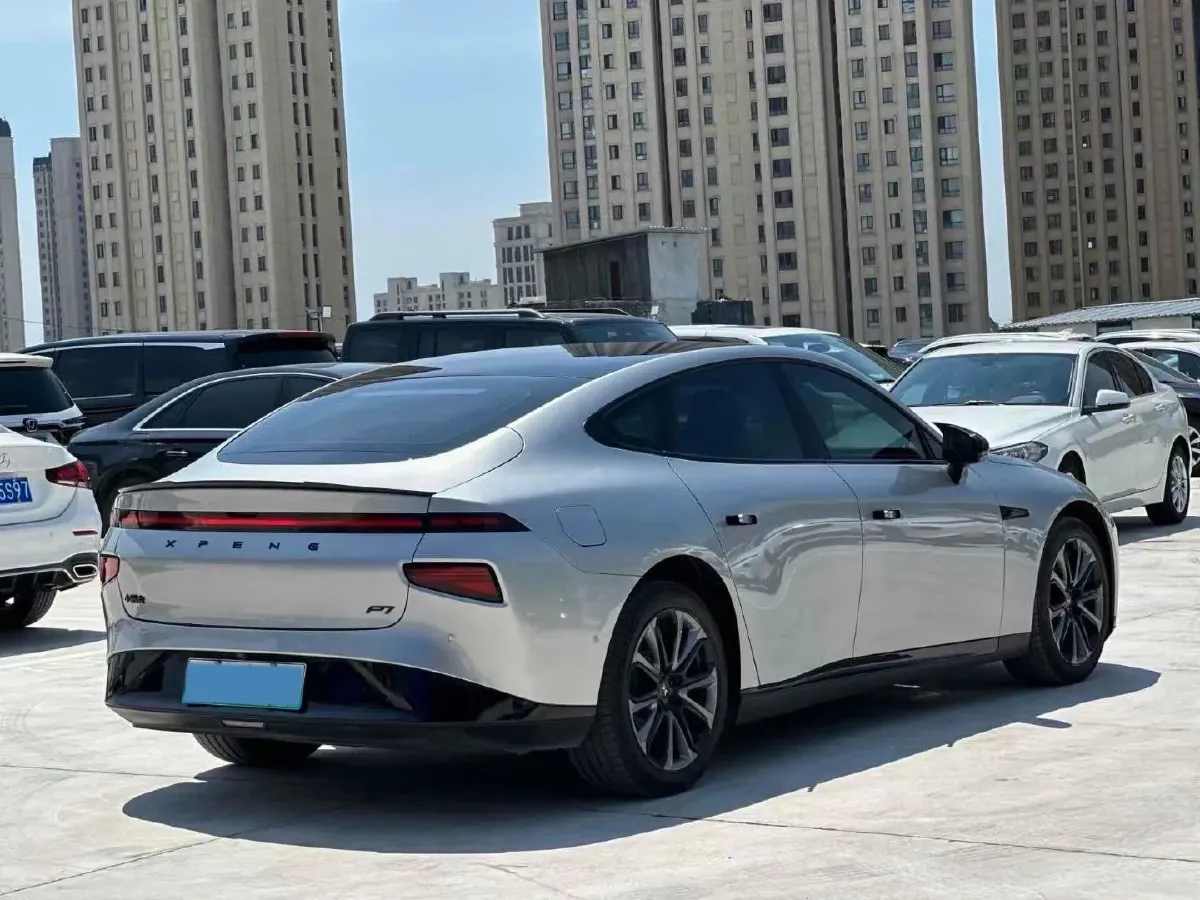 2022 Xpeng P7 BEV 60.2KWH,autocango,china used car exporter,china ev exporter,chinese used car exporter,chinese used ev exporter