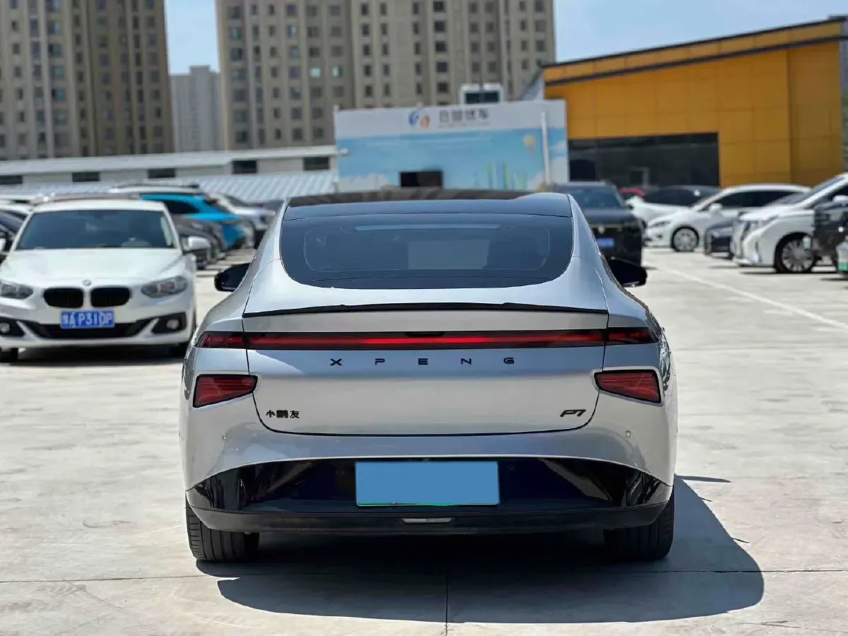 2022 Xpeng P7 BEV 60.2KWH,autocango,china used car exporter,china ev exporter,chinese used car exporter,chinese used ev exporter