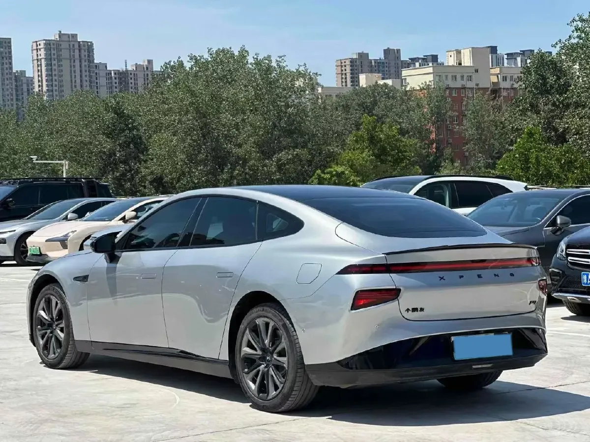 2022 Xpeng P7 BEV 60.2KWH,autocango,china used car exporter,china ev exporter,chinese used car exporter,chinese used ev exporter