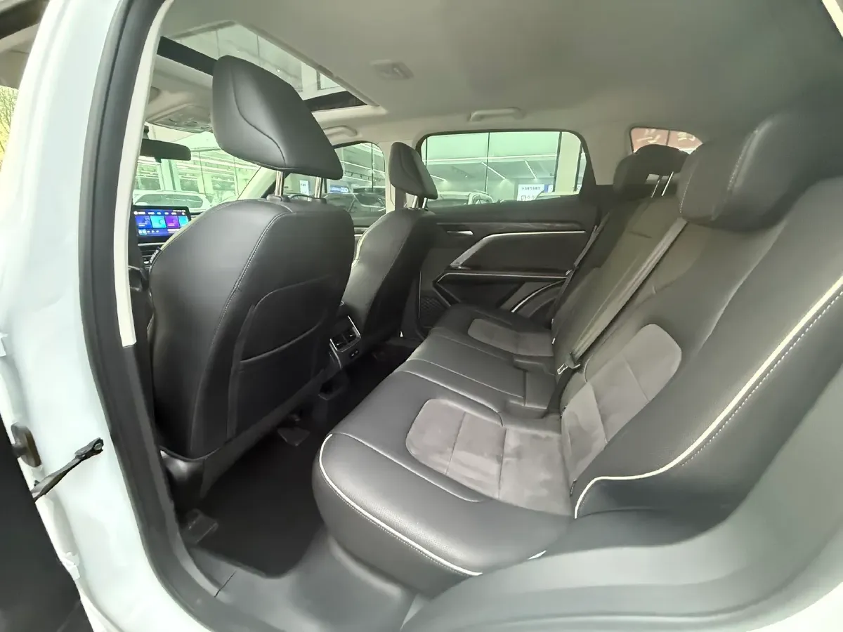 2021 Haval H6 1.5T 150HP L4 7DCT,autocango,china used car exporter,china ev exporter,chinese used car exporter,chinese used ev exporter