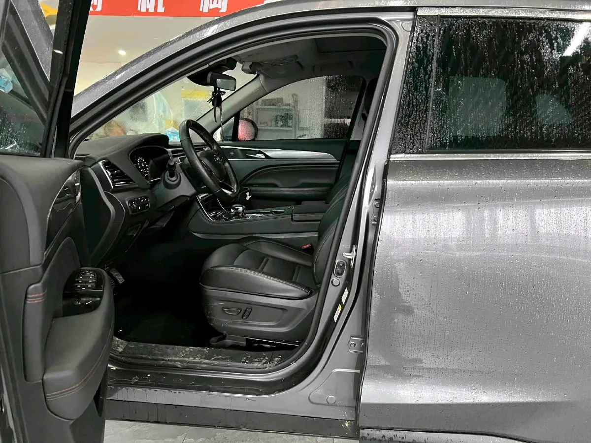 2022 GAC Trumpchi GS4 Plus 1.5T 169HP L4 6AT,autocango,china used car exporter,china ev exporter,chinese used car exporter,chinese used ev exporter