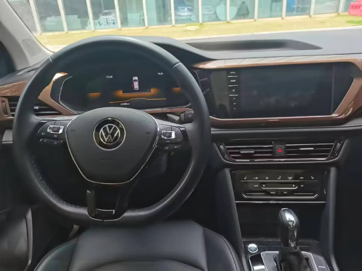 2022 Volkswagen Tharu 1.4T 150HP L4 7DCT,autocango,china used car exporter,china ev exporter,chinese used car exporter,chinese used ev exporter