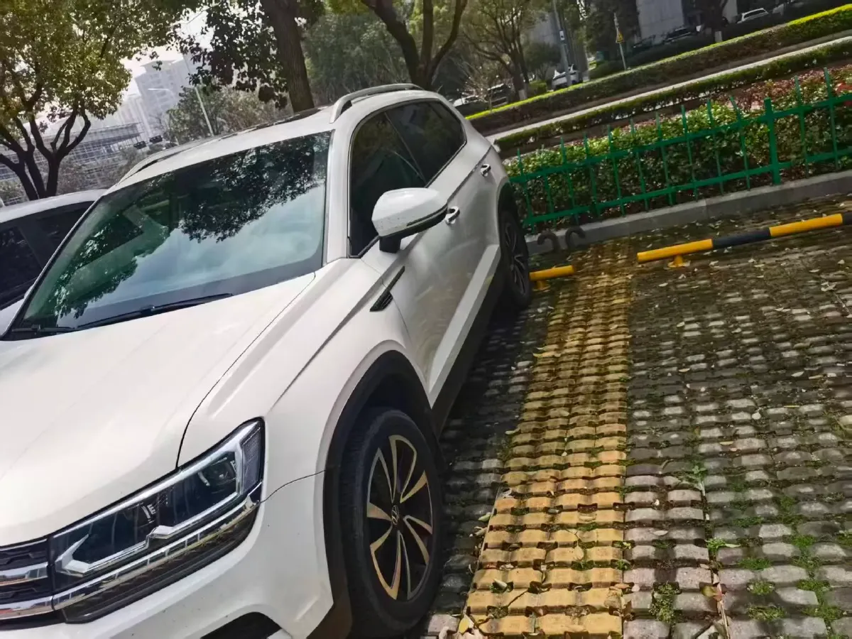 2022 Volkswagen Tharu 1.4T 150HP L4 7DCT,autocango,china used car exporter,china ev exporter,chinese used car exporter,chinese used ev exporter