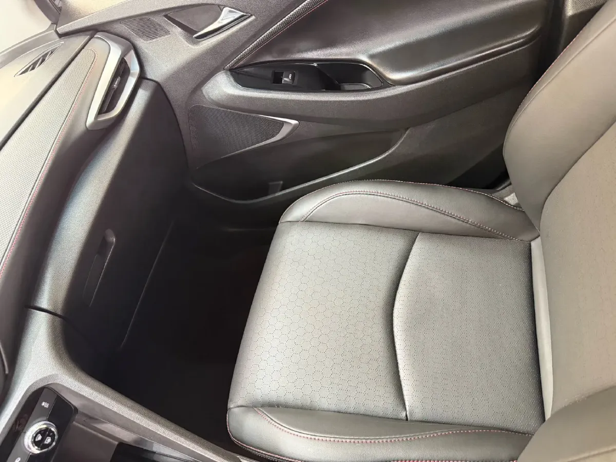 2020 Chevrolet Orlando 1.3T 163HP L3 6AT,autocango,china used car exporter,china ev exporter,chinese used car exporter,chinese used ev exporter