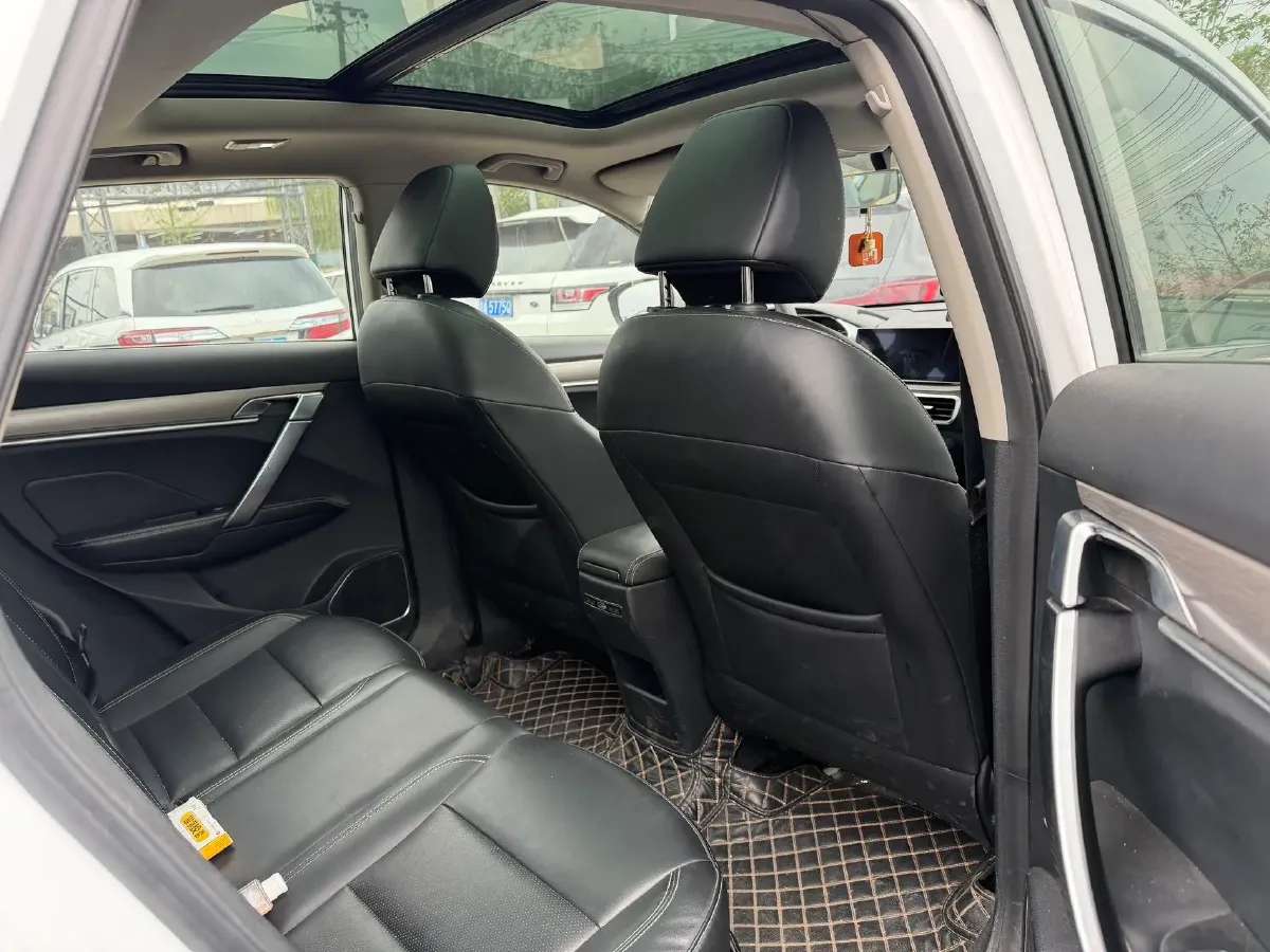 2019 Geely Coolray 1.5T 177HP L3 7DCT,autocango,china used car exporter,china ev exporter,chinese used car exporter,chinese used ev exporter