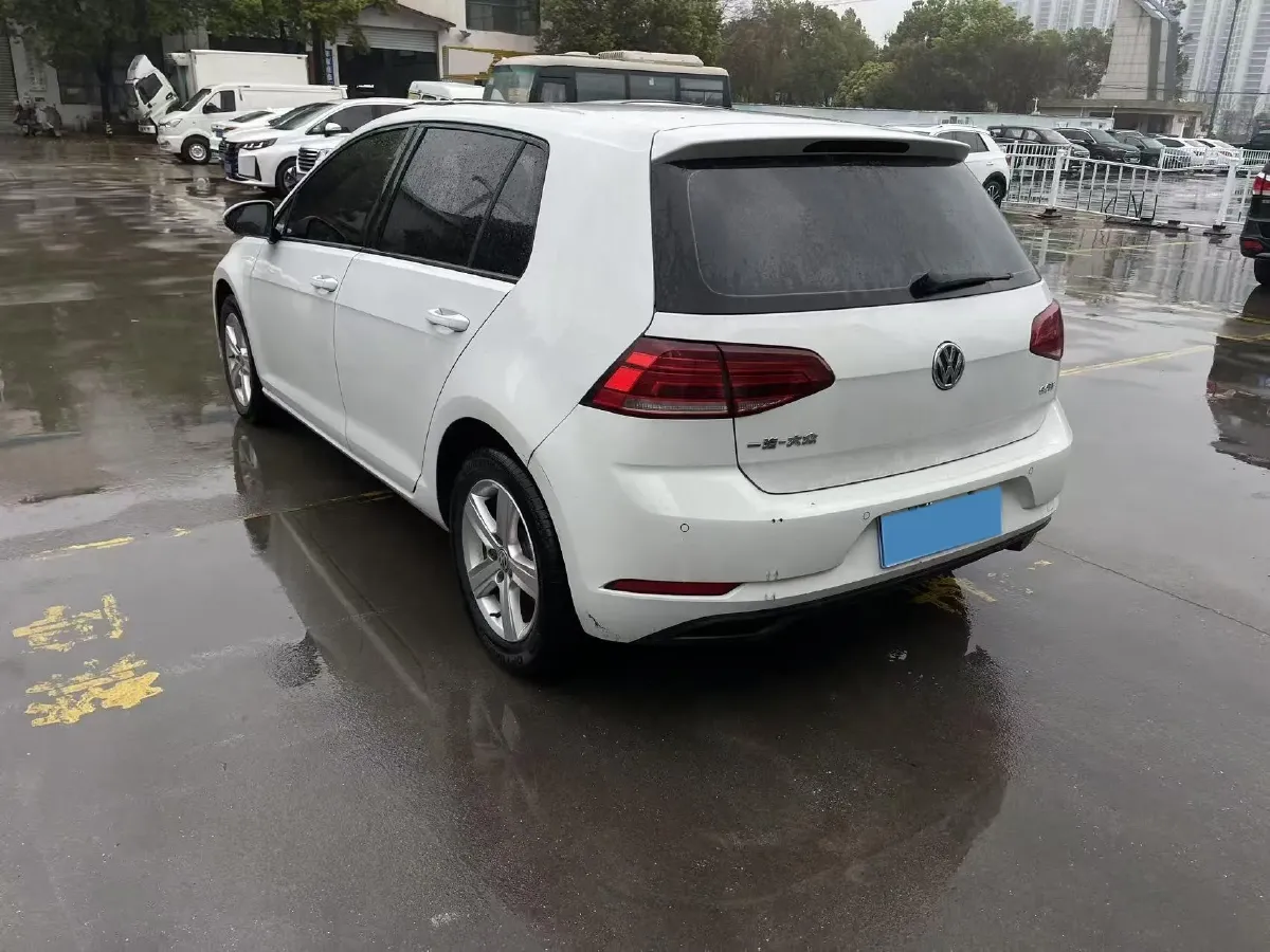 2018 Volkswagen Golf 1.6L 110HP L4 6AT,autocango,china used car exporter,china ev exporter,chinese used car exporter,chinese used ev exporter