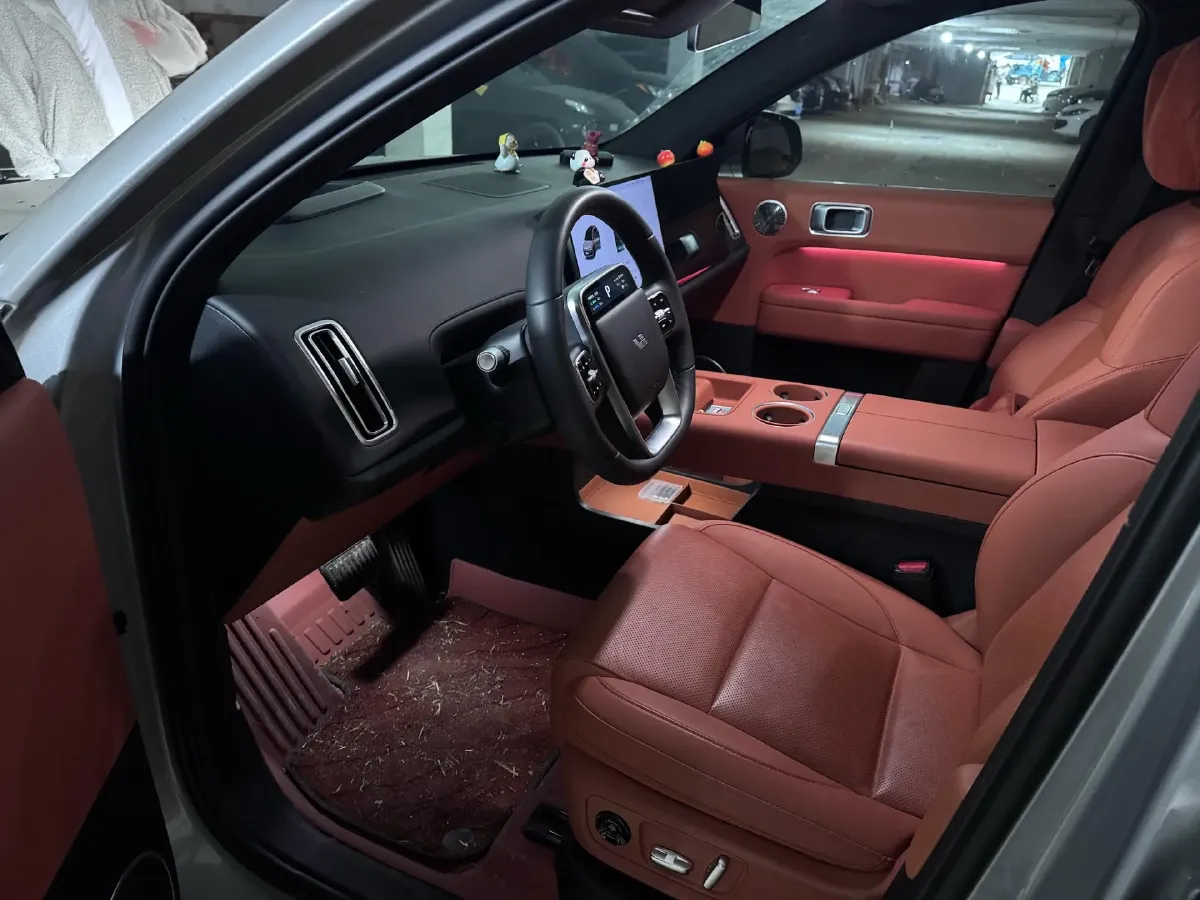 2025 Li L6 Range Extended 154HP L4 REEV,autocango,china used car exporter,china ev exporter,chinese used car exporter,chinese used ev exporter