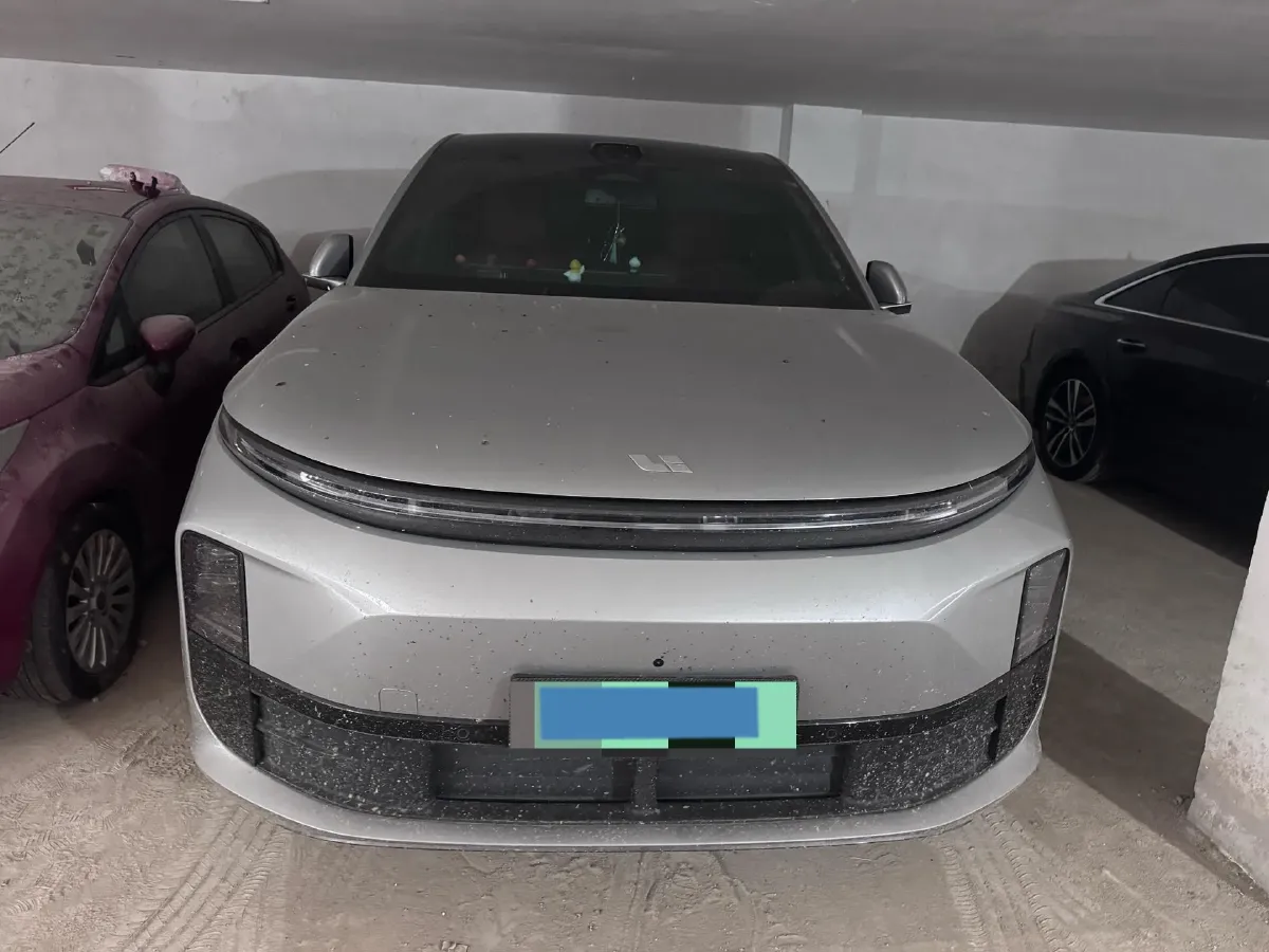 2025 Li L6 Range Extended 154HP L4 REEV,autocango,china used car exporter,china ev exporter,chinese used car exporter,chinese used ev exporter