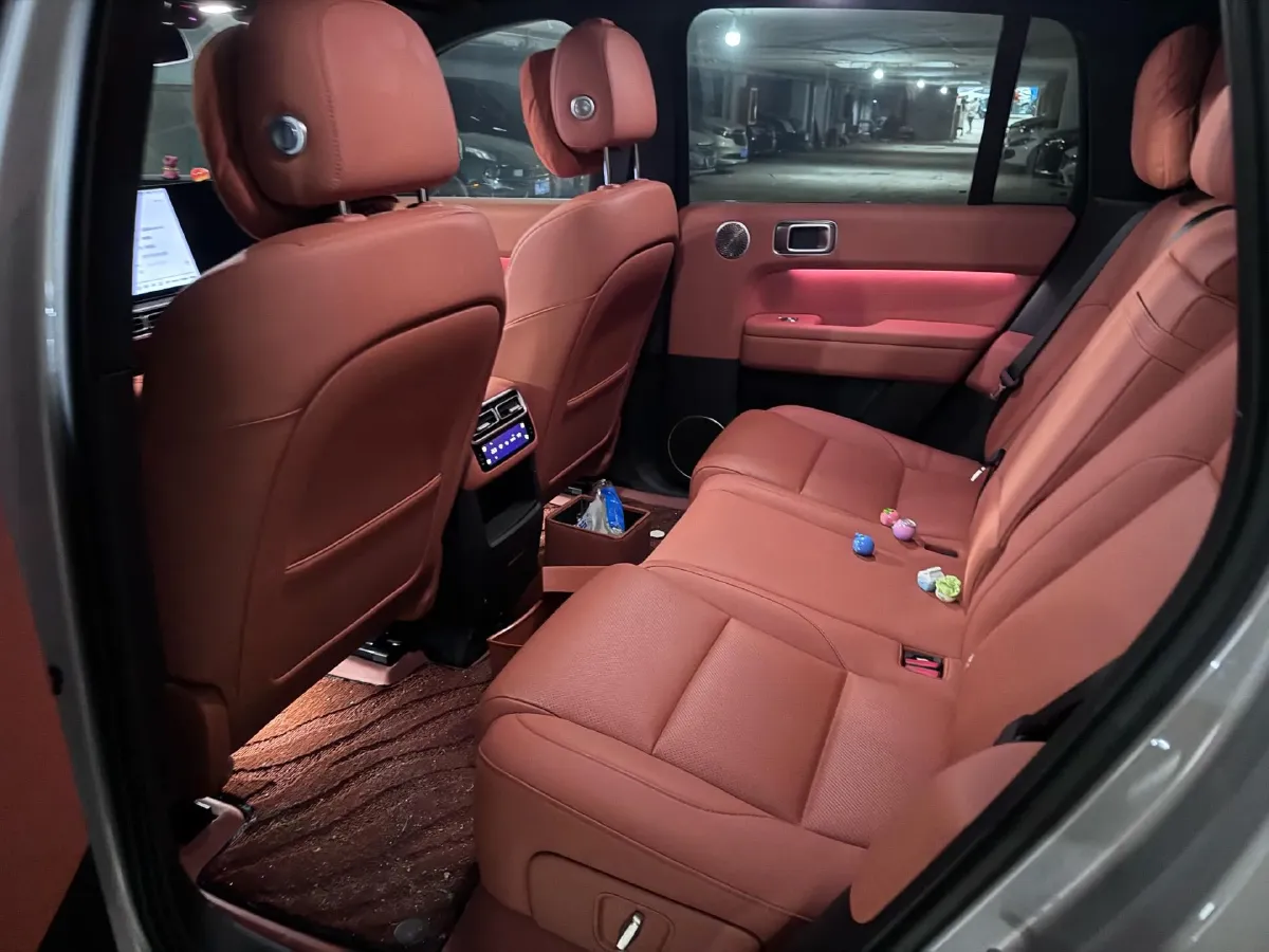 2025 Li L6 Range Extended 154HP L4 REEV,autocango,china used car exporter,china ev exporter,chinese used car exporter,chinese used ev exporter