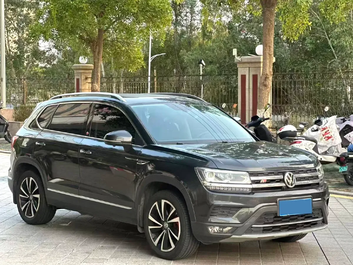 2020 Volkswagen Tharu 2.0T 186HP L4 7DCT,autocango,china used car exporter,china ev exporter,chinese used car exporter,chinese used ev exporter
