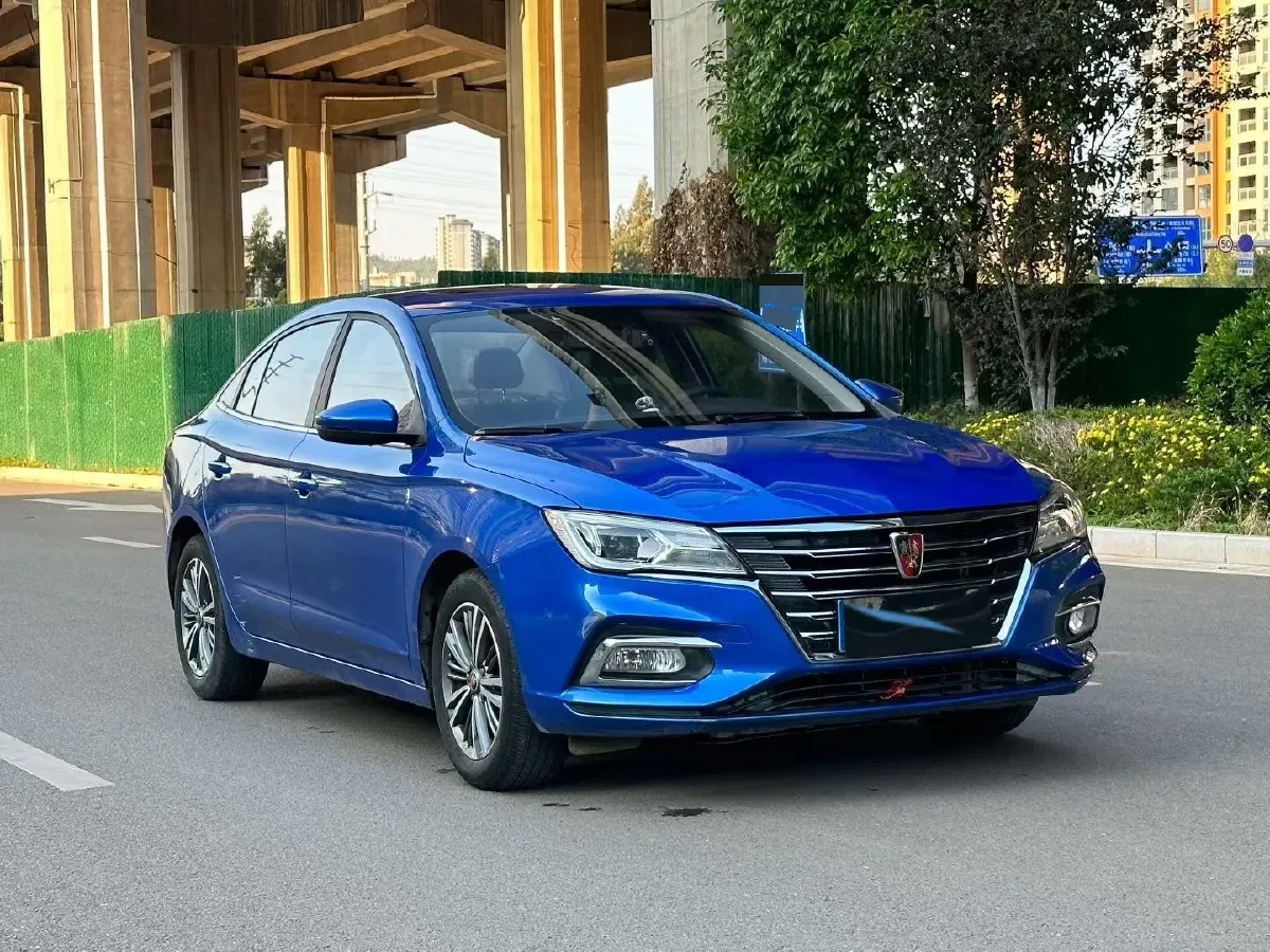 2019 Roewe i5 1.5L 120HP L4 5MT,autocango,china used car exporter,china ev exporter,chinese used car exporter,chinese used ev exporter