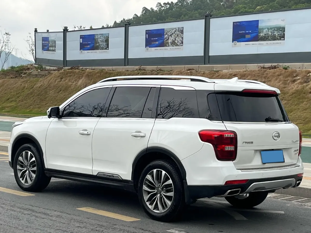 2017 GAC Trumpchi GS8 2.0T 201HP L4 6AT,autocango,china used car exporter,china ev exporter,chinese used car exporter,chinese used ev exporter