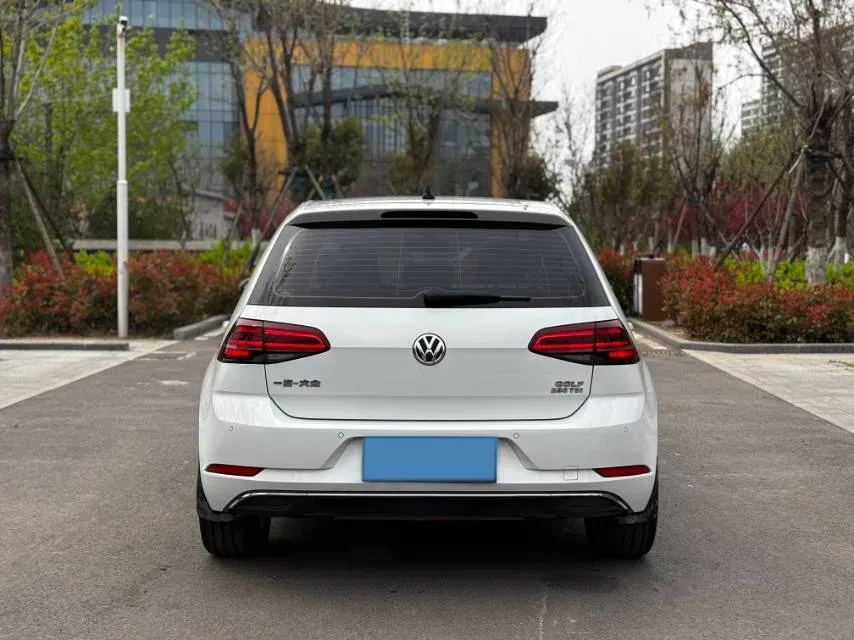 2020 Volkswagen Golf 1.4T 150HP L4 7DCT,autocango,china used car exporter,china ev exporter,chinese used car exporter,chinese used ev exporter