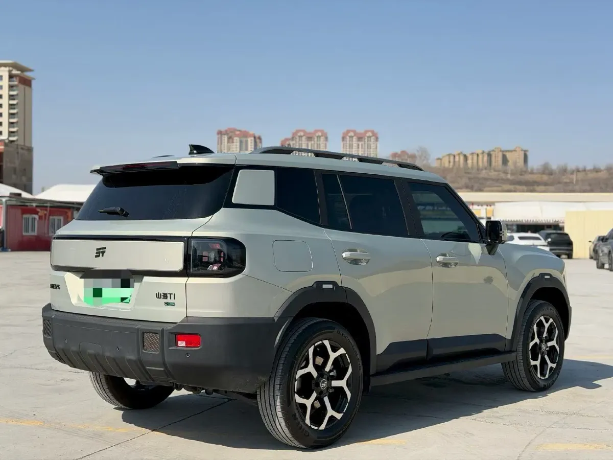 2025 MAXUS XinTu V70 2.0T 150HP L4 9AT,autocango,china used car exporter,china ev exporter,chinese used car exporter,chinese used ev exporter