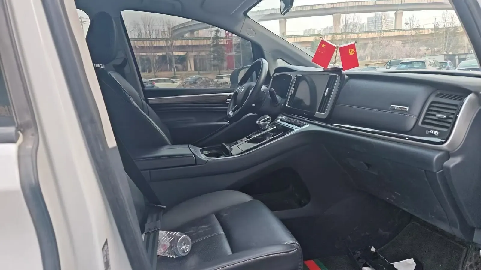 2021 GAC Trumpchi M8 2.0T 252HP L4 8AT,autocango,china used car exporter,china ev exporter,chinese used car exporter,chinese used ev exporter