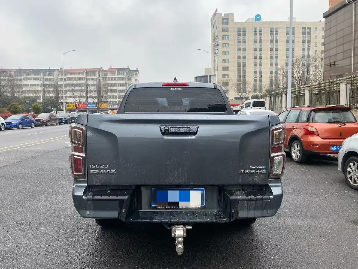 2021 Isuzu D-MAX 1.9T 163HP L4 6AT,autocango,china used car exporter,china ev exporter,chinese used car exporter,chinese used ev exporter