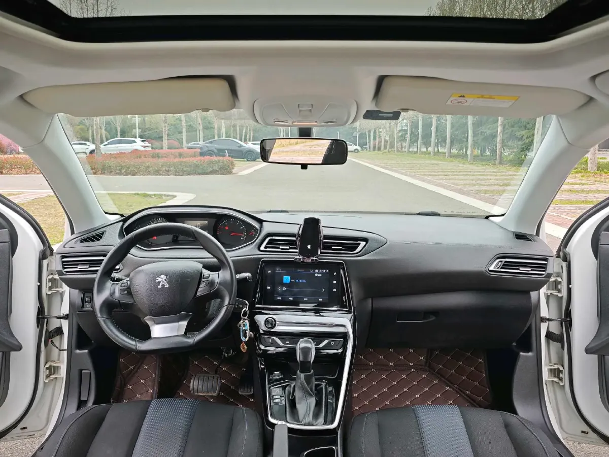 2018 Peugeot 308 1.6L 117HP L4 6AT,autocango,china used car exporter,china ev exporter,chinese used car exporter,chinese used ev exporter