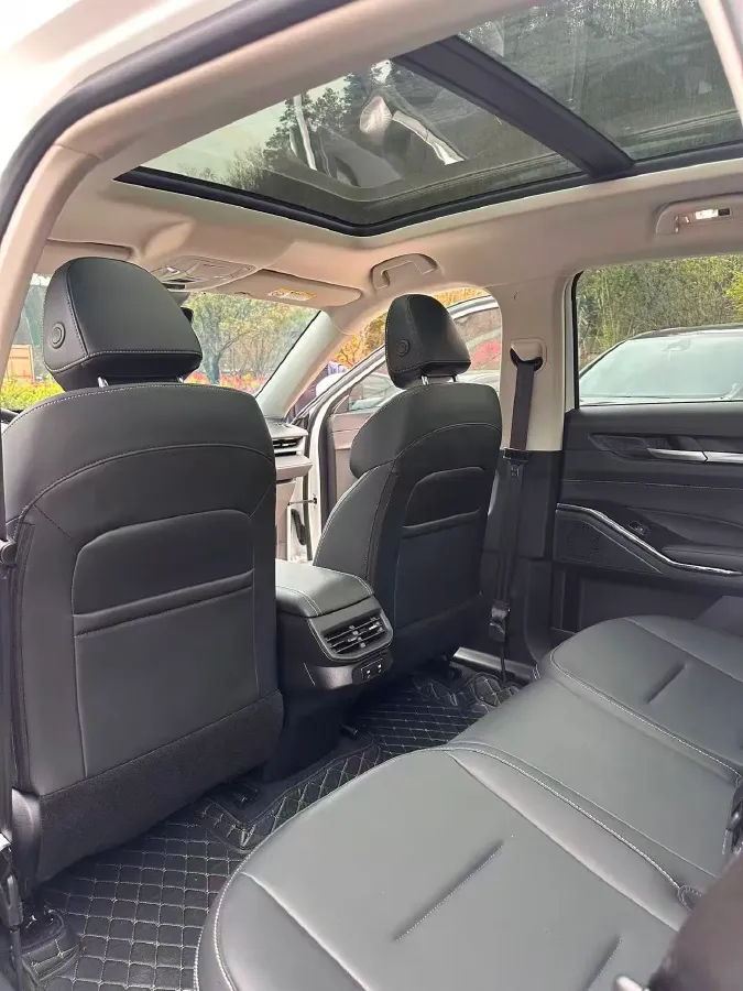 2022 Haval H6 1.5T 184HP L4 7DCT,autocango,china used car exporter,china ev exporter,chinese used car exporter,chinese used ev exporter