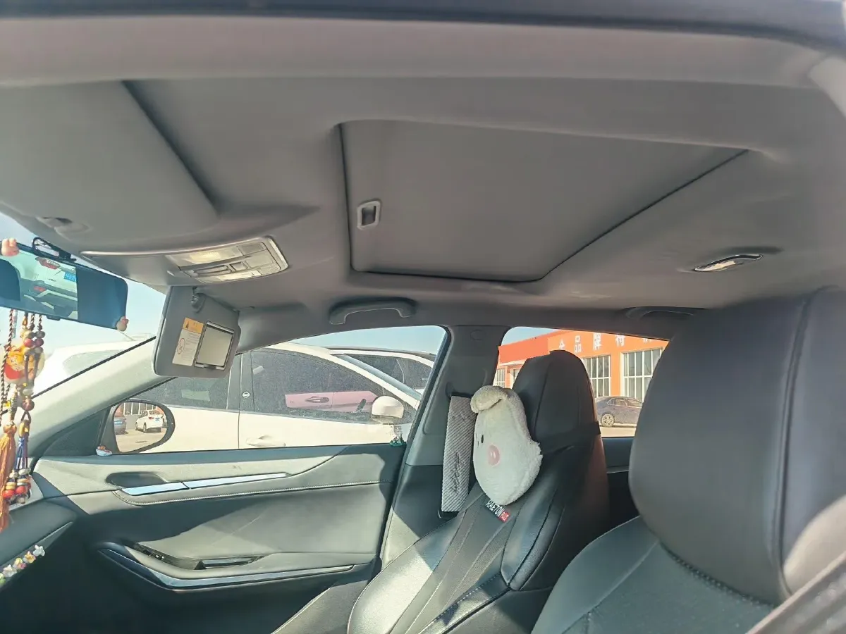 2023 ChangAn Raeton Plus 1.5T 188HP L4 7DCT,autocango,china used car exporter,china ev exporter,chinese used car exporter,chinese used ev exporter