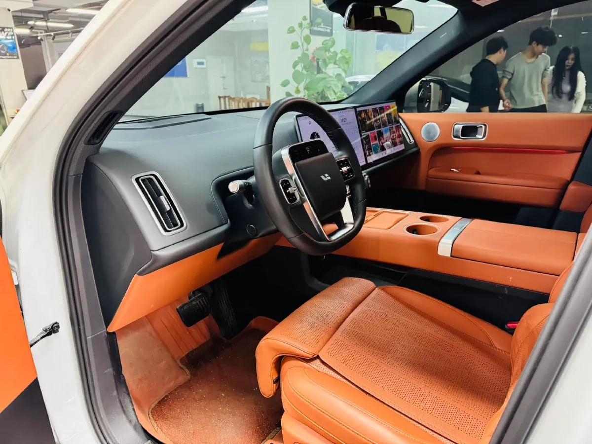 2024 Li L6 Range Extended 154HP L4 REEV 36.8KWH,autocango,china used car exporter,china ev exporter,chinese used car exporter,chinese used ev exporter