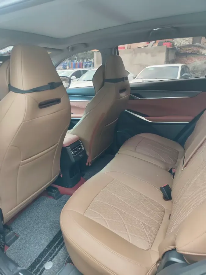 2024 ChangAn CS75 Plus 1.5T 188HP L4 8AT,autocango,china used car exporter,china ev exporter,chinese used car exporter,chinese used ev exporter