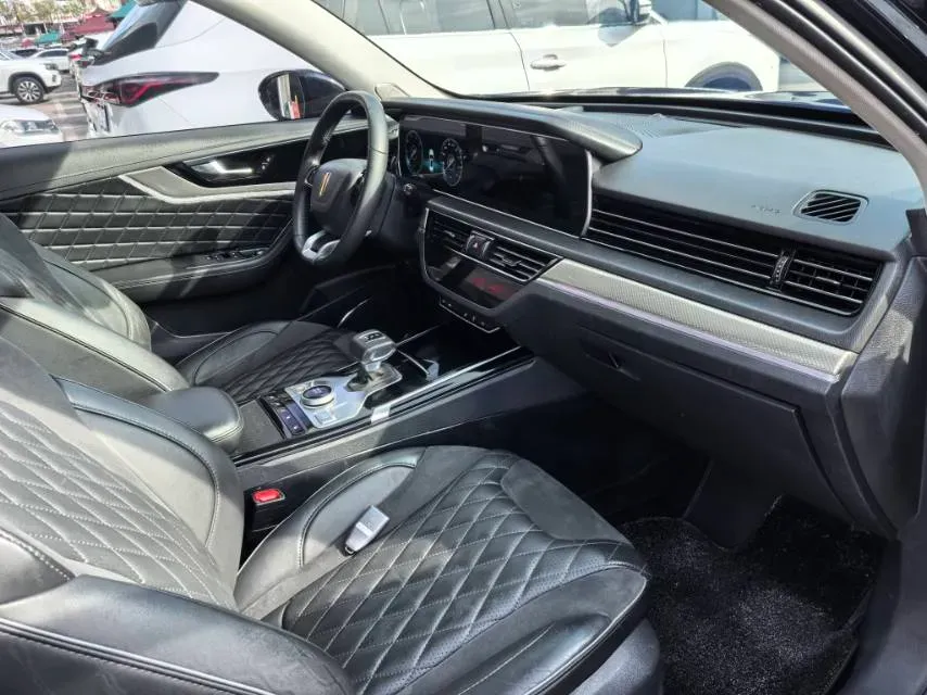 2019 HongQi HS5 2.0T 224HP L4 6AT,autocango,china used car exporter,china ev exporter,chinese used car exporter,chinese used ev exporter